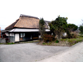 時代 くづ屋型香合11ｃｍ 古民家型香合 藁葺き屋根 田舎の民家 小盆栽